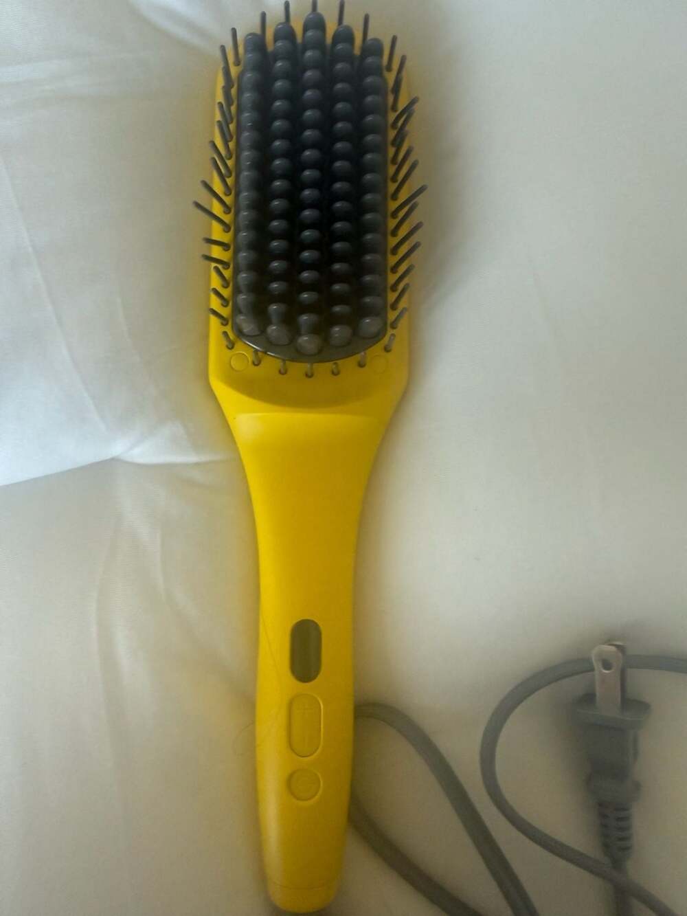 Drybar The Brush Crush Heated Straightening Brush